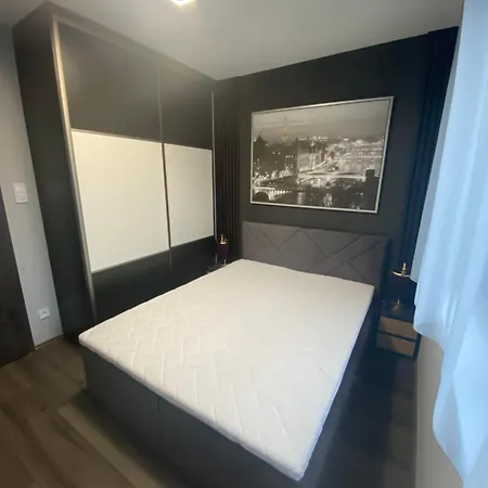 Apartment Waikiki House With Jacuzzi Siofok
