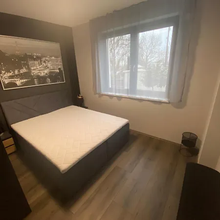 아파트 Waikiki House With Jacuzzi *