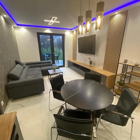 Waikiki House With Jacuzzi *