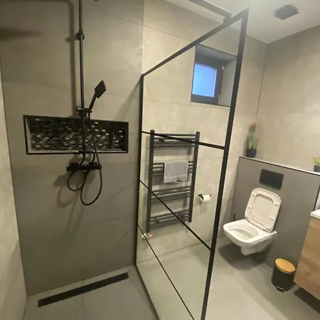 Waikiki House With Jacuzzi *