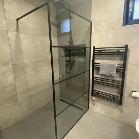 Waikiki House With Jacuzzi Siofok
