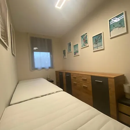 Waikiki House With Jacuzzi Apartment Siofok