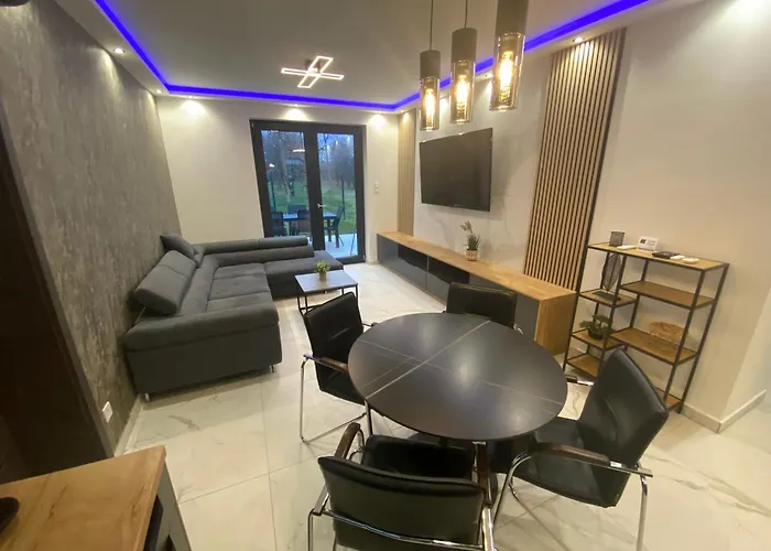 Waikiki House With Jacuzzi *