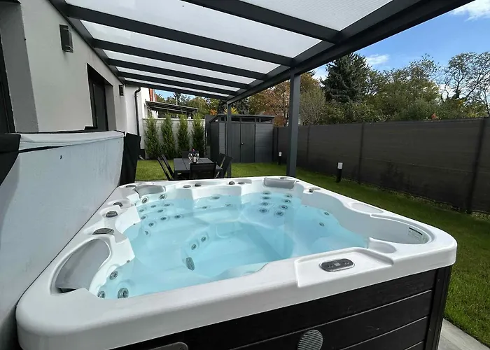 公寓 Waikiki House With Jacuzzi *
